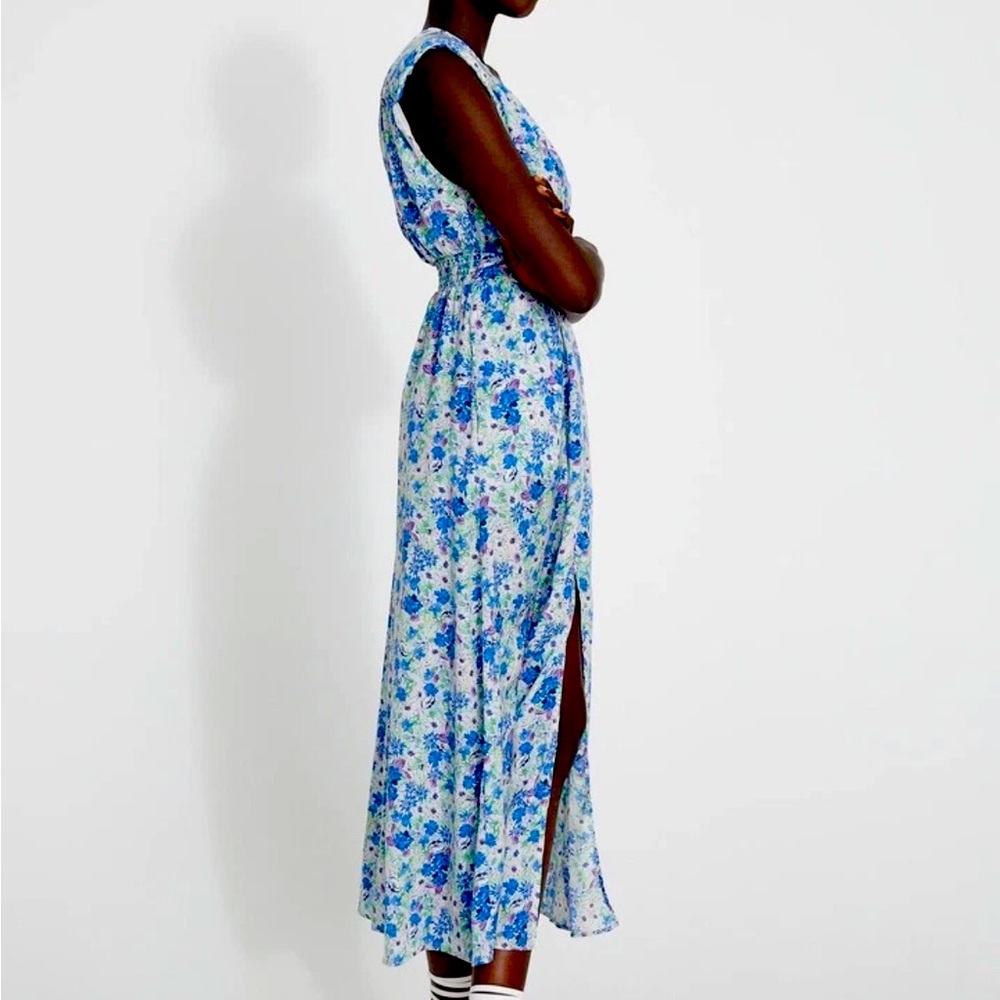 ZARA Floral Padded V-Neck Sleeveless Midi
Dress - Blue & Green - Size Large